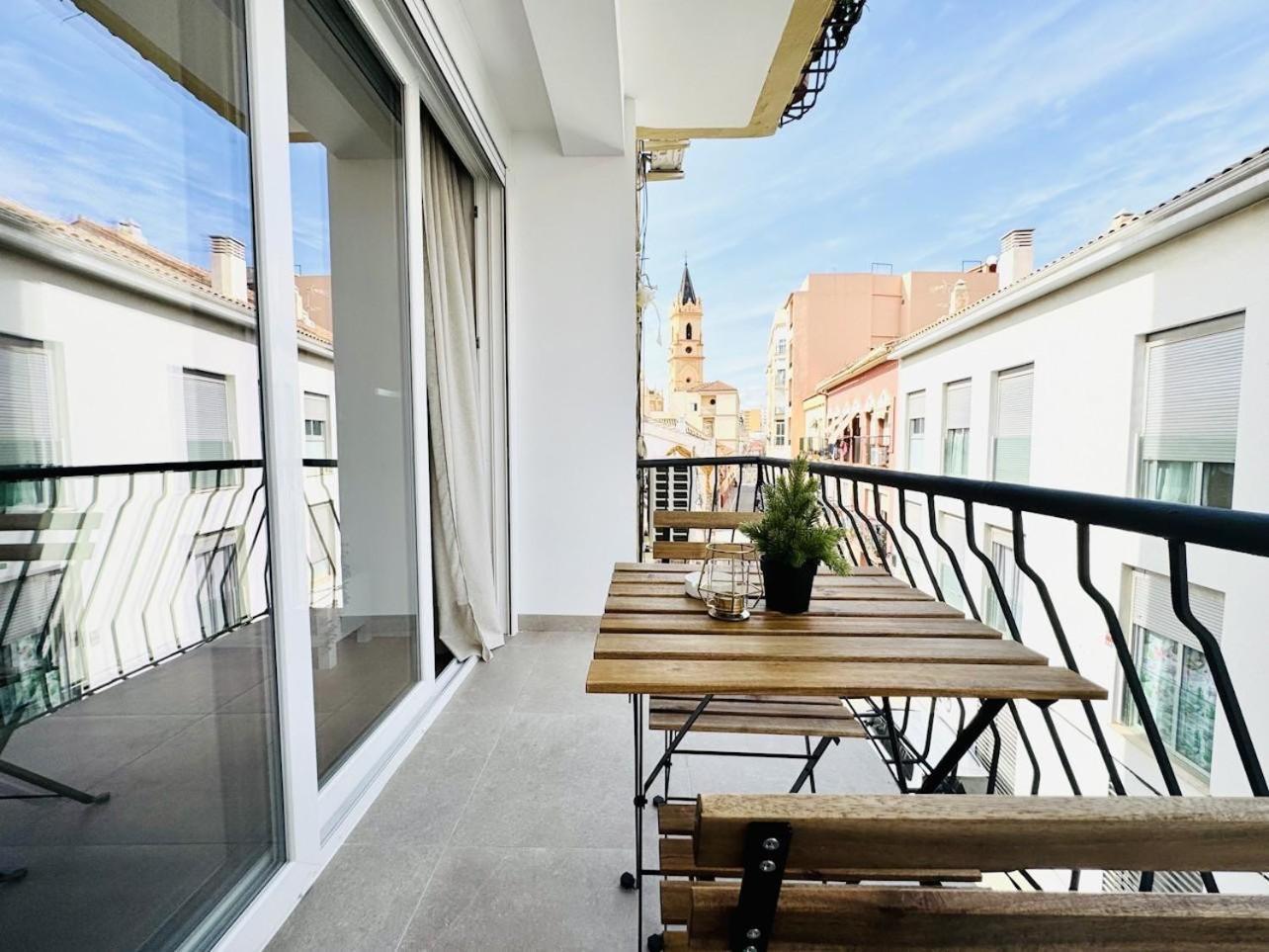 Family Apartment In The Malaga City Center Málaga Exterior foto