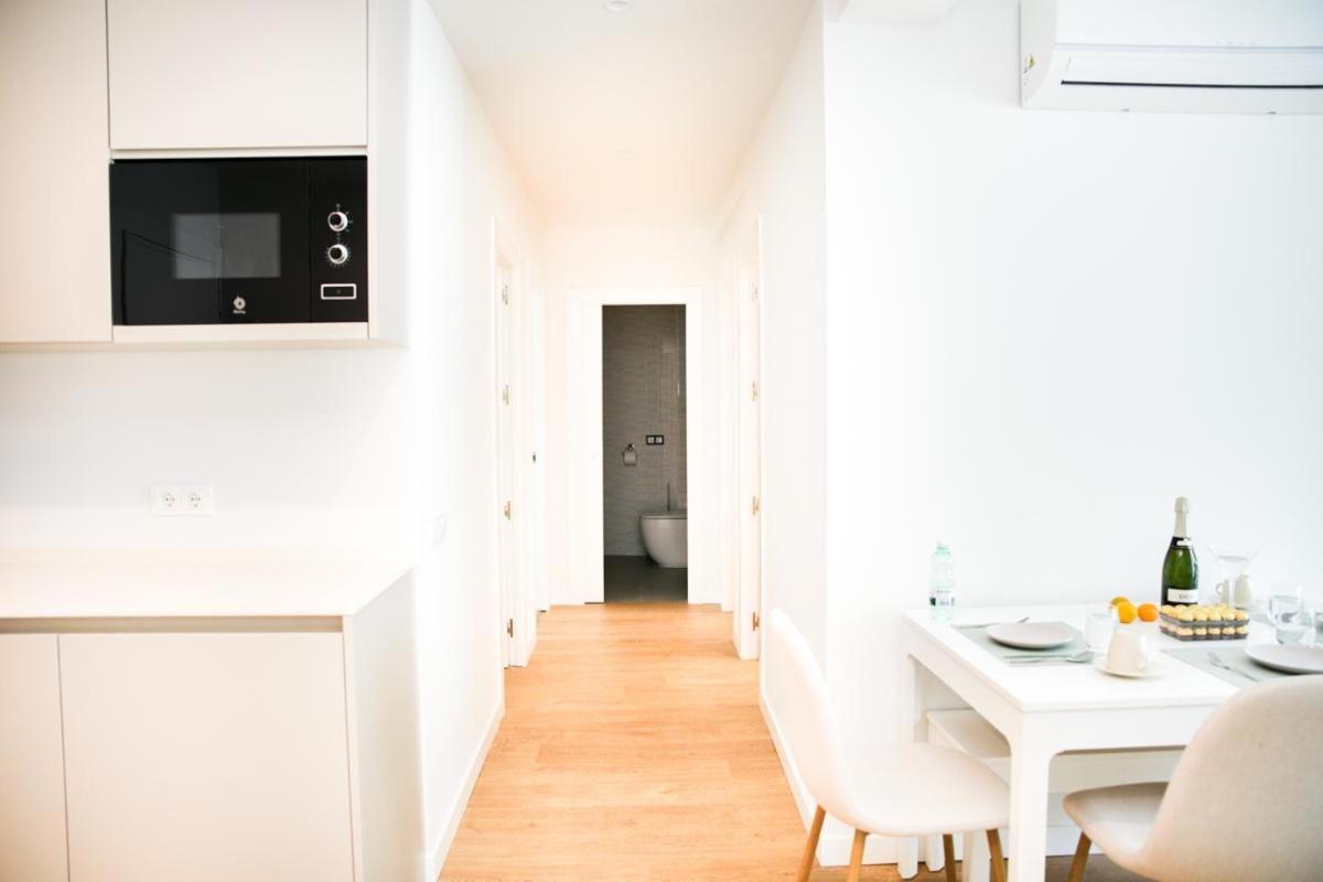 Family Apartment In The Malaga City Center Málaga Exterior foto